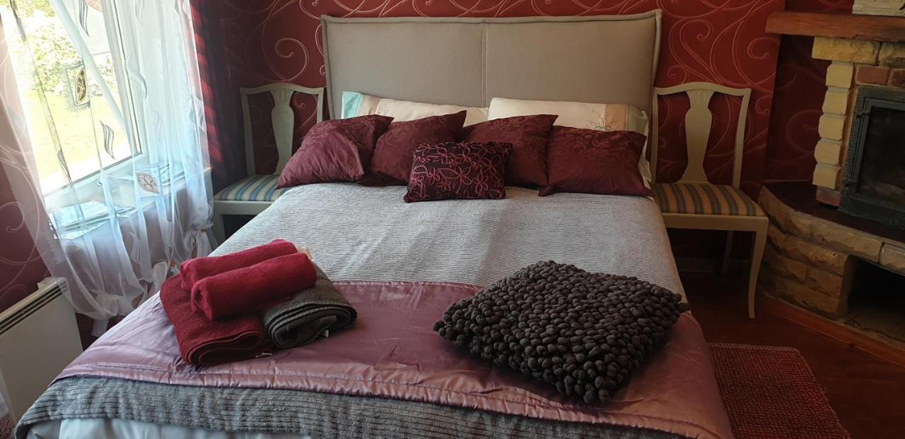 Martin Guest House 文茨皮尔斯 外观 照片