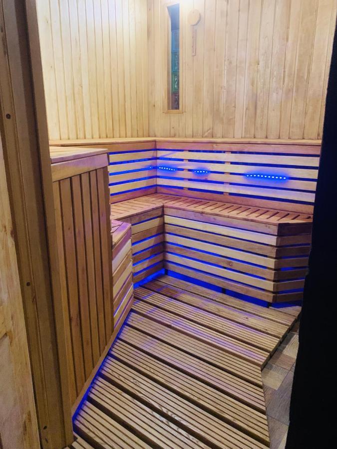 Martin Guest House 文茨皮尔斯 外观 照片